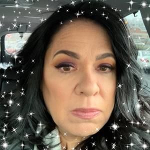 Meet your Posher, Deborah